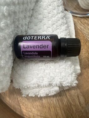 Doterra Lavender Essential Oil - Purple Label with Black Cap